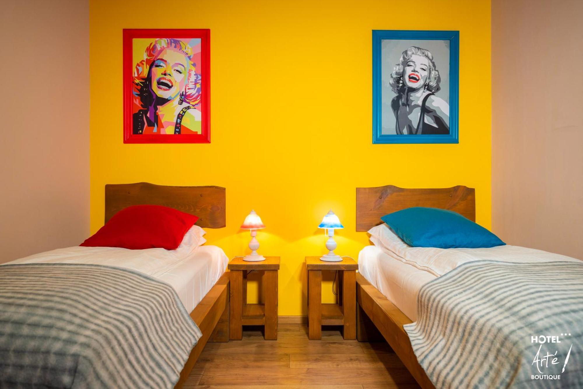 Art'E Boutique Rooms BaileTusnad Exteriér fotografie