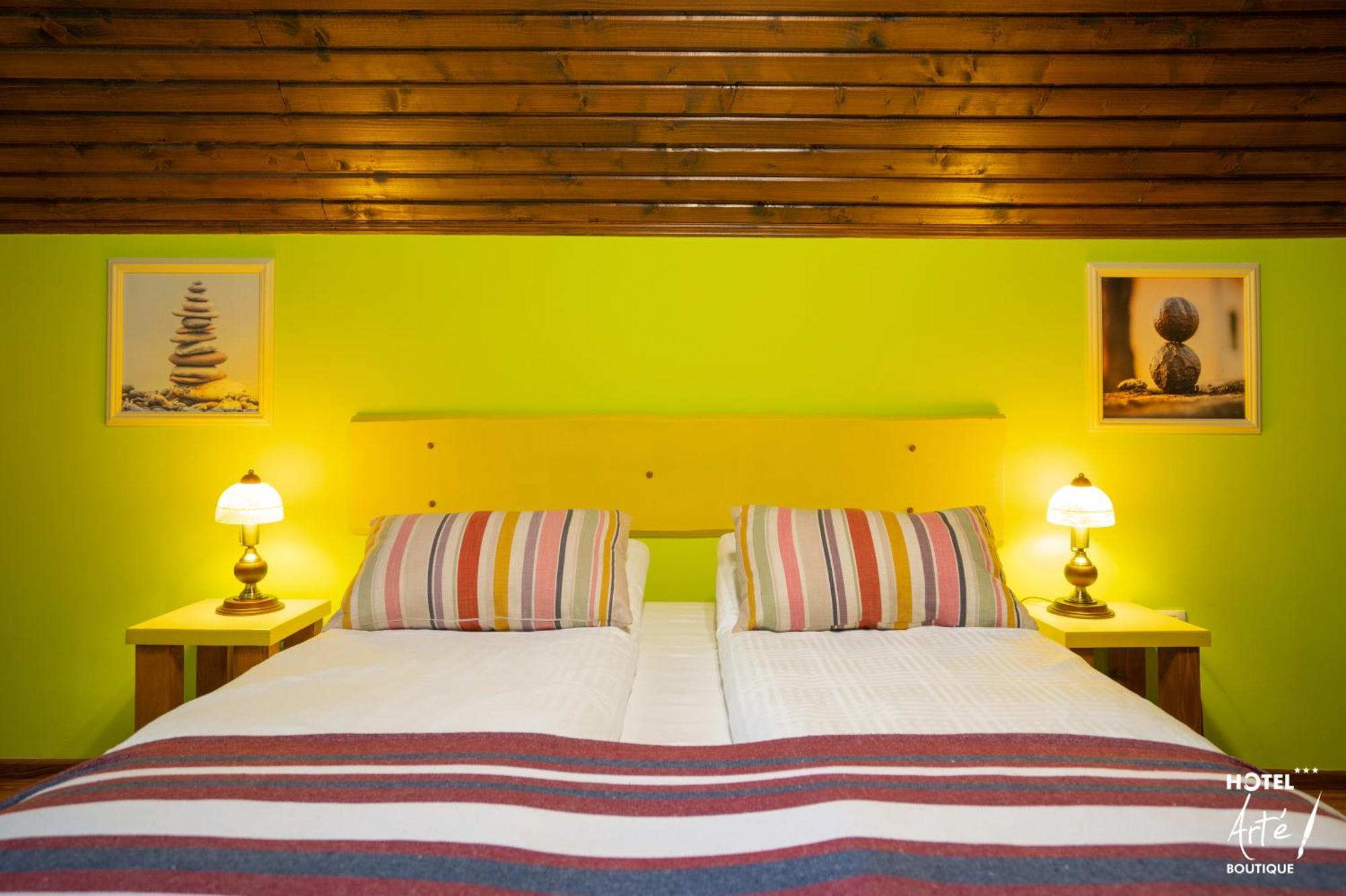 Art'E Boutique Rooms BaileTusnad Exteriér fotografie