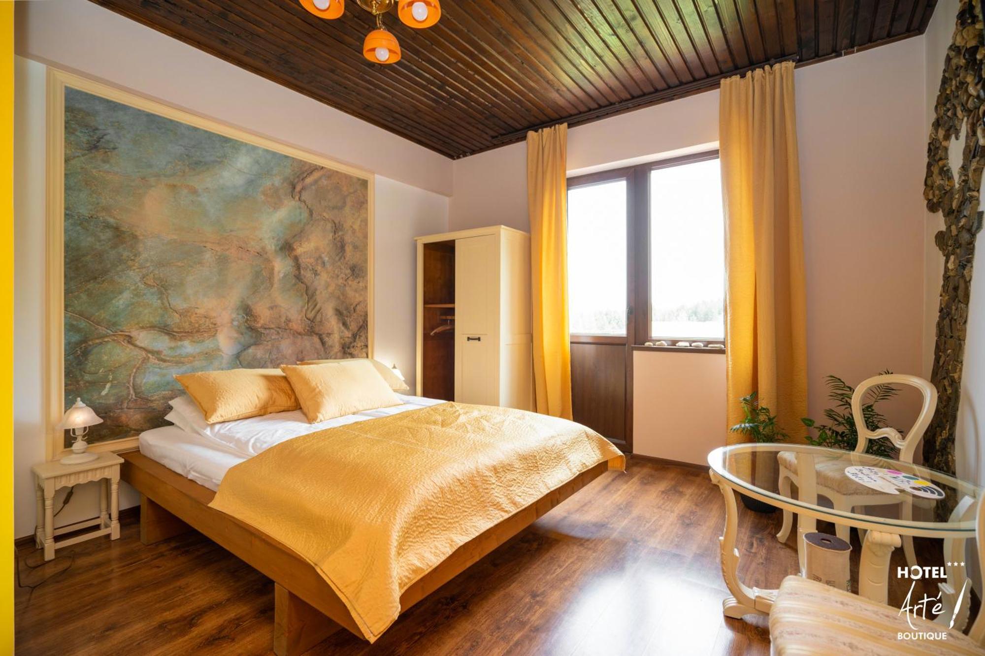 Art'E Boutique Rooms BaileTusnad Exteriér fotografie