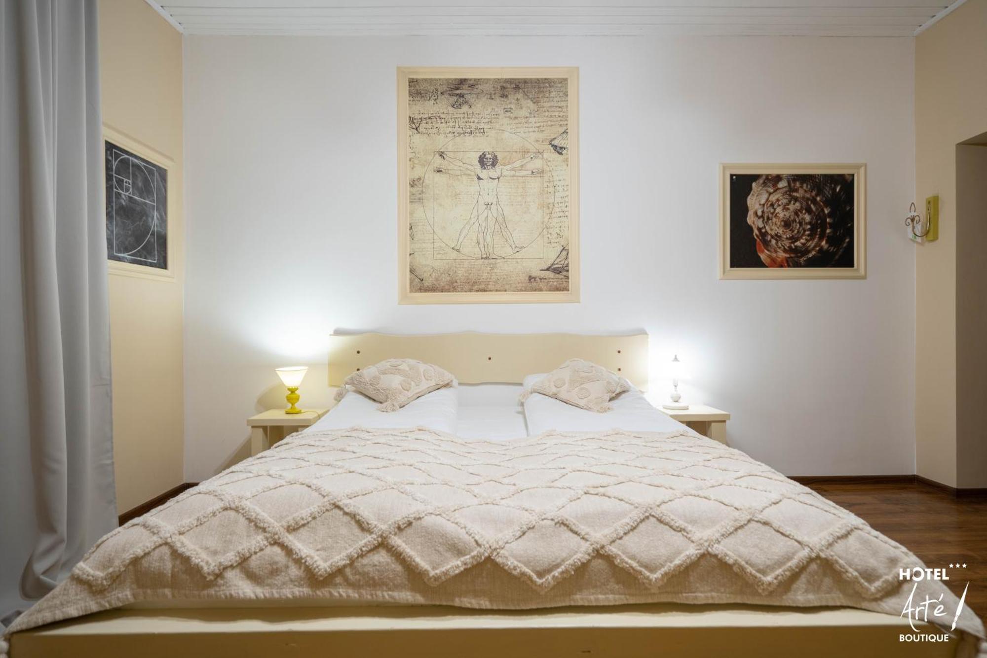 Art'E Boutique Rooms BaileTusnad Exteriér fotografie